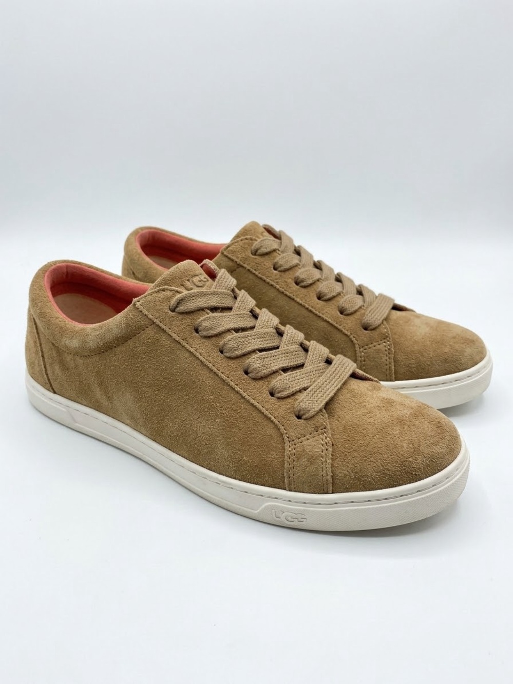 UGG Tan Suede Low-Top Shearing Lined Sneakers Size 9